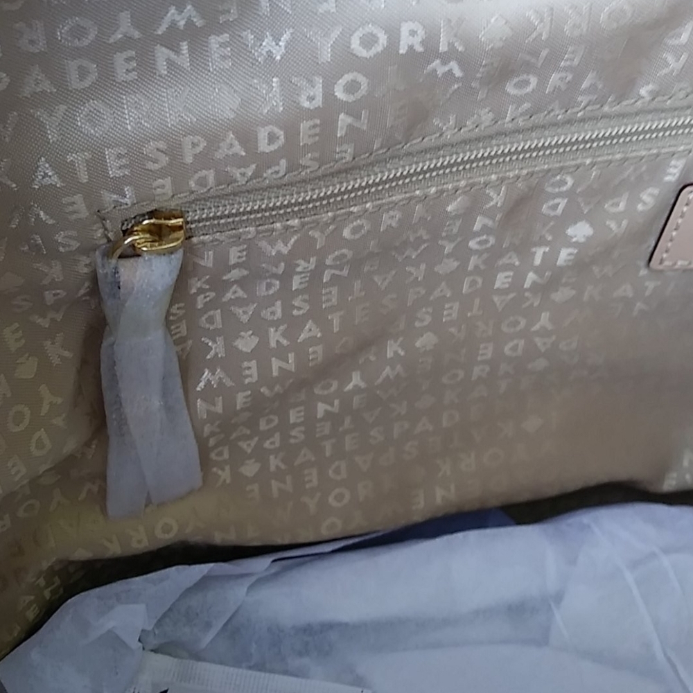 Kate Spade South of Border Medium Harmony Chevron Red and White Tote Bag - Picture 15 of 16